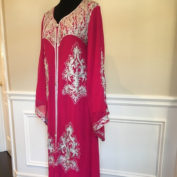 Pink Kaftan with Silver Embellishments (Pr… - Picture 2 of 8